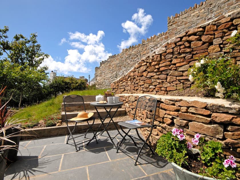 Oswald House, Little Haven