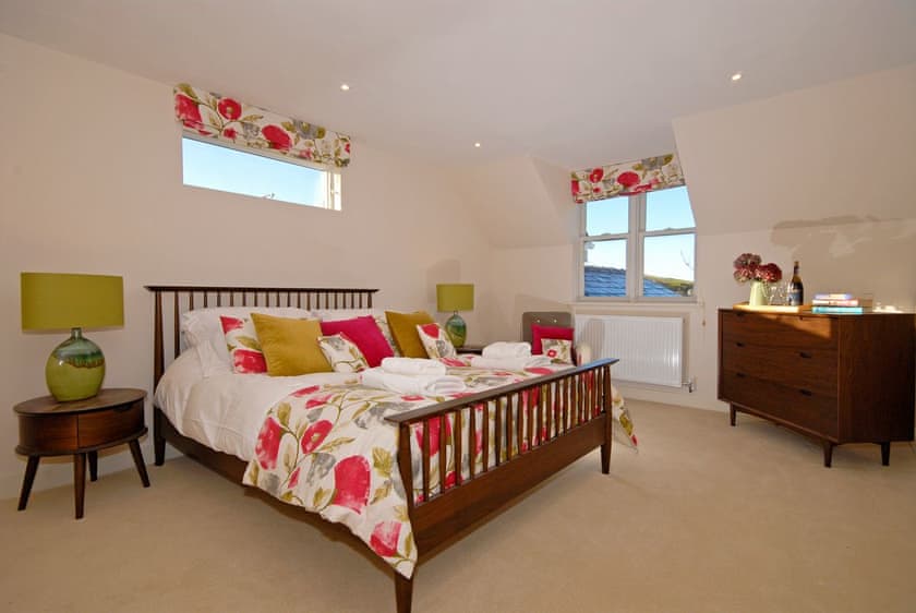 Oswald House, Little Haven