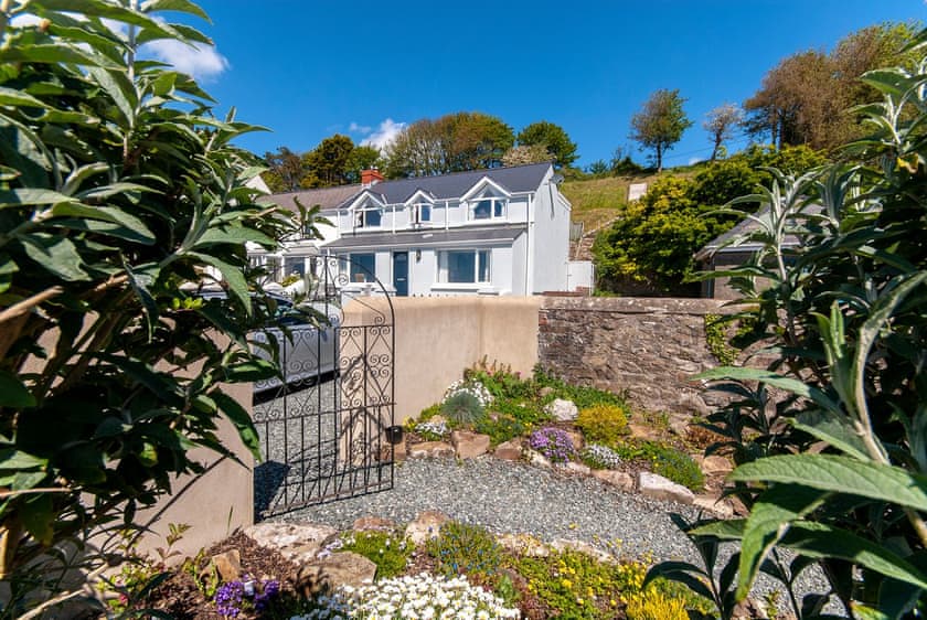 Beach House Cottage, Milford Haven