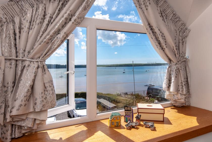 Beach House Cottage, Milford Haven