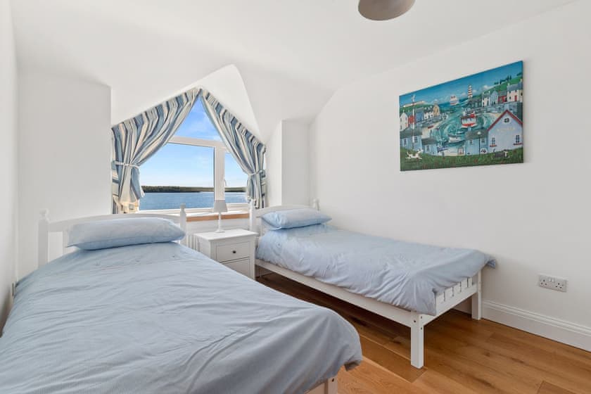 Beach House Cottage, Milford Haven