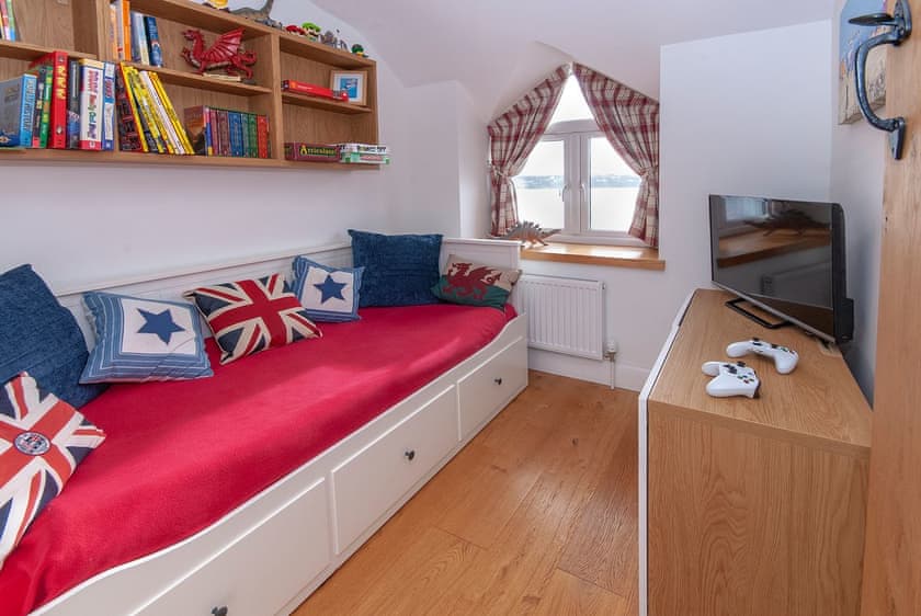 Beach House Cottage, Milford Haven