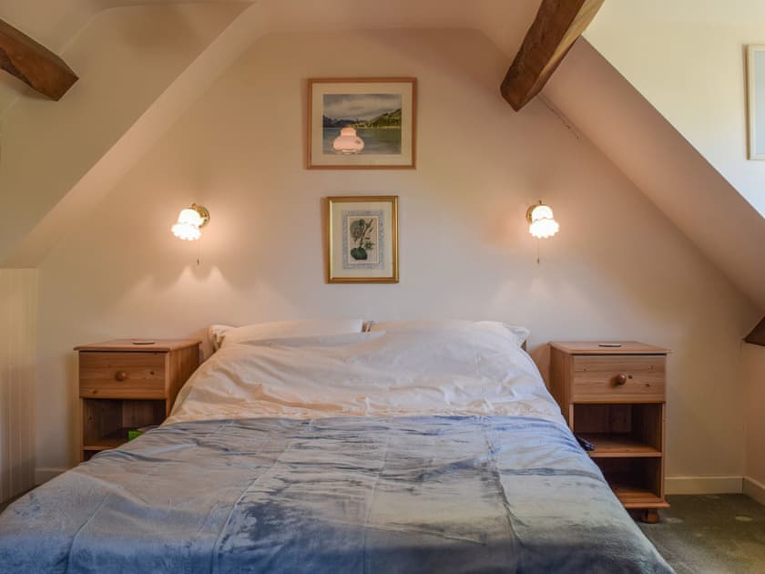 Double bedroom | Carpenter’s Barn, Pillerton Hersey, near Shipston-on-Stour