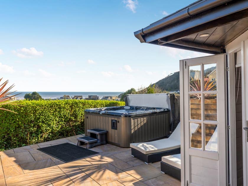 Sitting-out-area | Edith Villa, Pendine, near Carmarthen