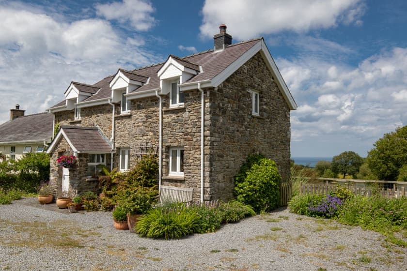 Stable Cottage | New Quay Holiday Cottages, Llwyndafydd