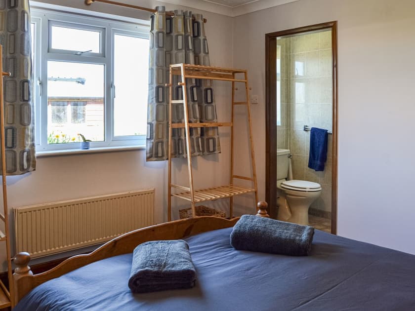Double bedroom | The Shanty, Walcott