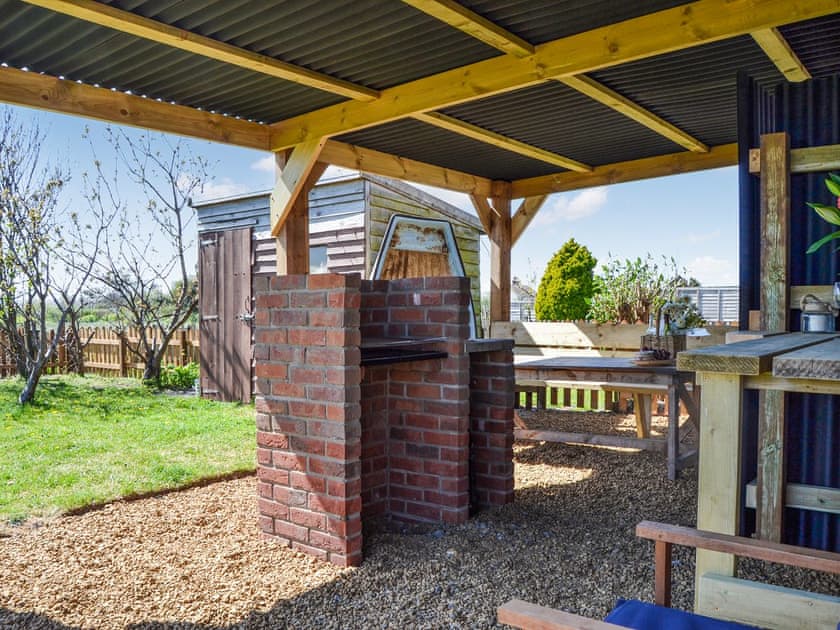 Outdoor area | The Shanty, Walcott