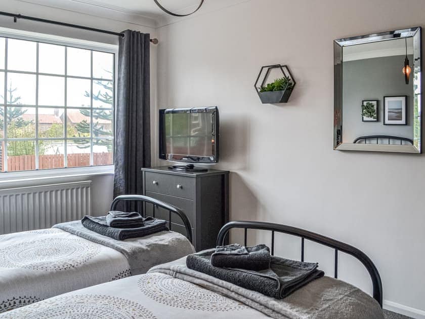 Twin bedroom | Monkey Puzzle View, Hutton Cranswick