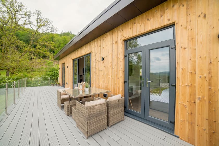 Barn Owl Lodge - Bechan Retreats, Newtown