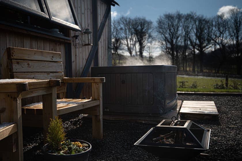 Cefnbrith Carriage - Cwmllwyd Getaways, Newtown