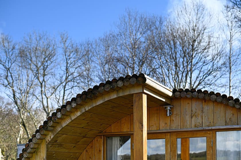 Cledan Cabin - Cwmllwyd Getaways, Newtown