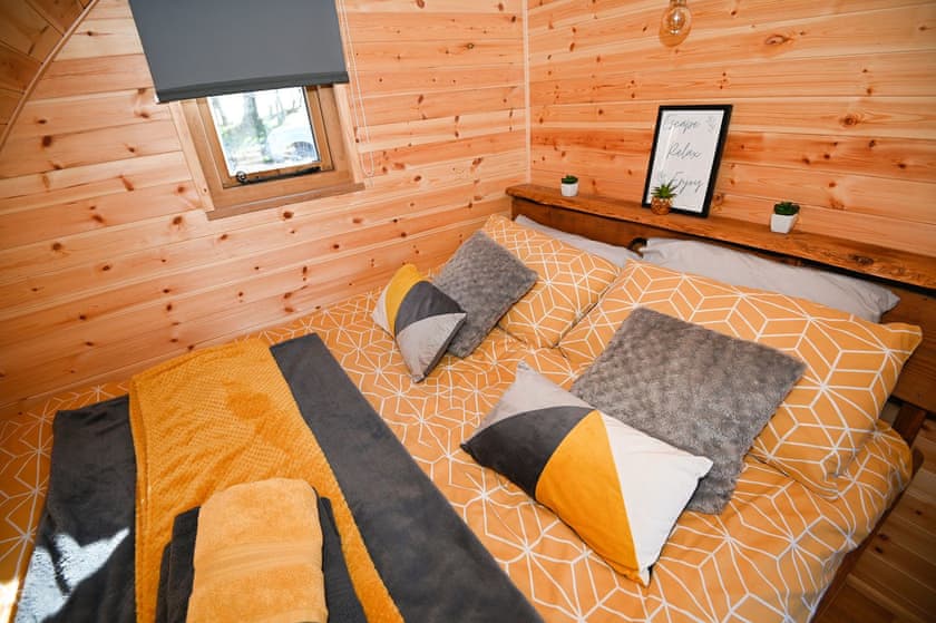 Cerniog Cabin - Cwmllwyd Getaways, Newtown
