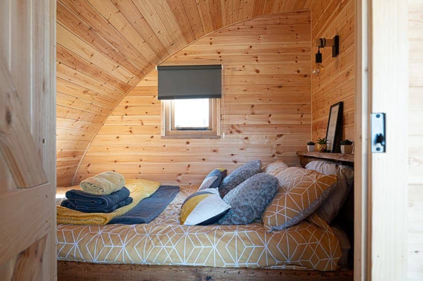 Cerniog Cabin - Cwmllwyd Getaways, Newtown