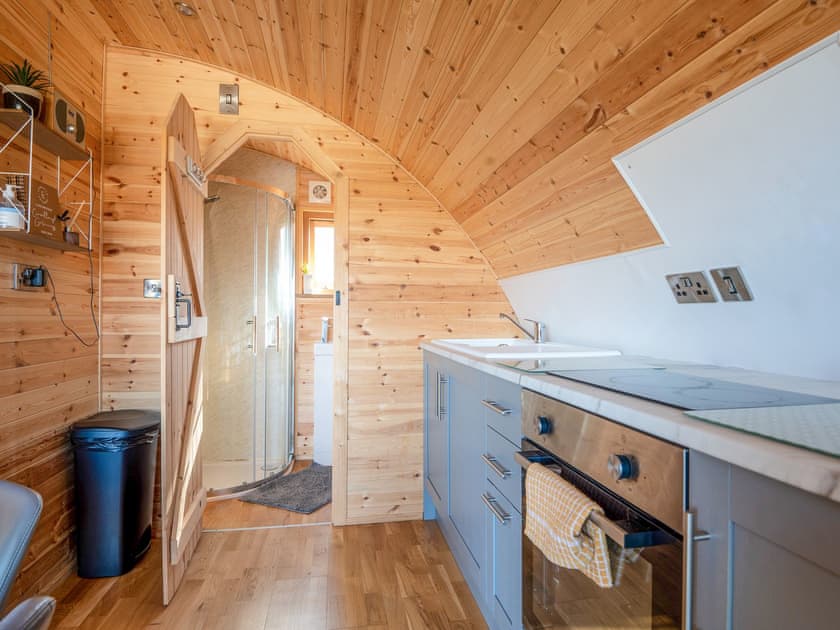 Cerniog Cabin - Cwmllwyd Getaways, Newtown