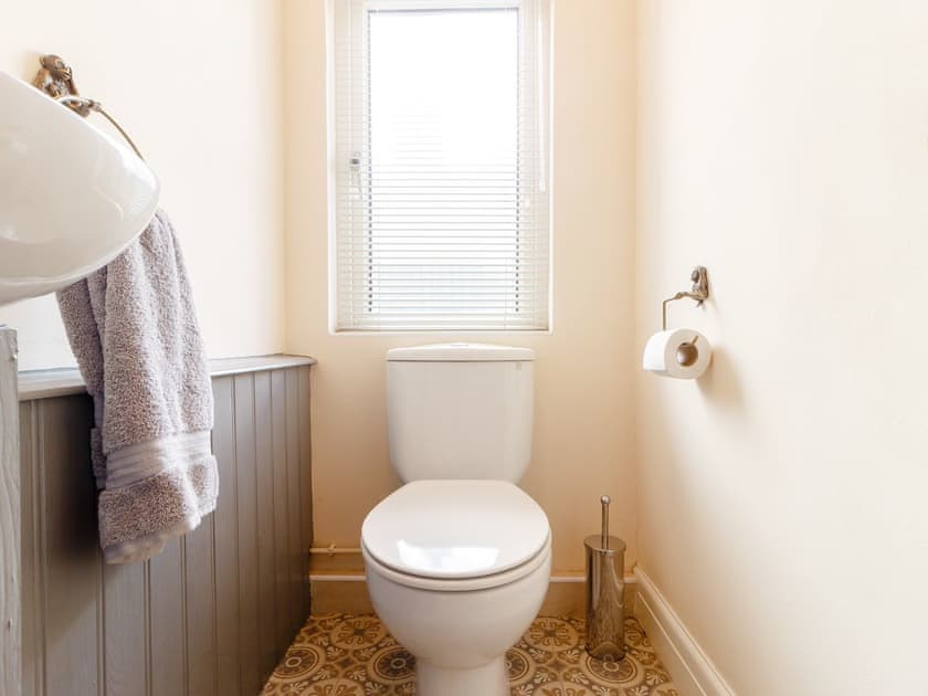 Groundfloor toilet | Court House, Porthcawl