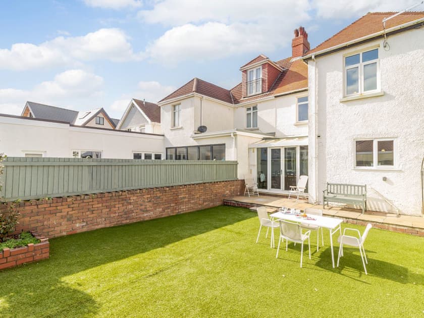 Garden | Court House, Porthcawl