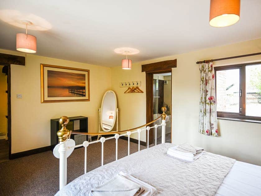 Double bedroom | Tinkerbell Cottage, Prees, near Whitchurch