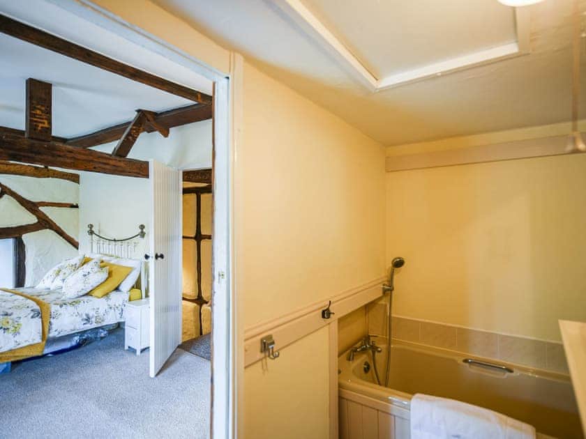 Bathroom | Tinkerbell Cottage, Prees, near Whitchurch
