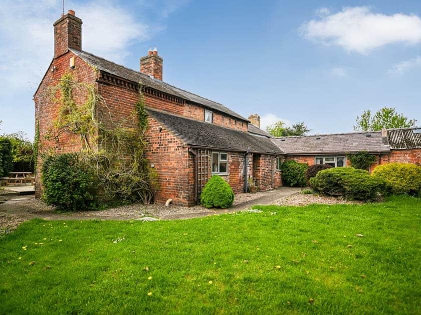 Exterior | Tinkerbell Cottage, Prees, near Whitchurch