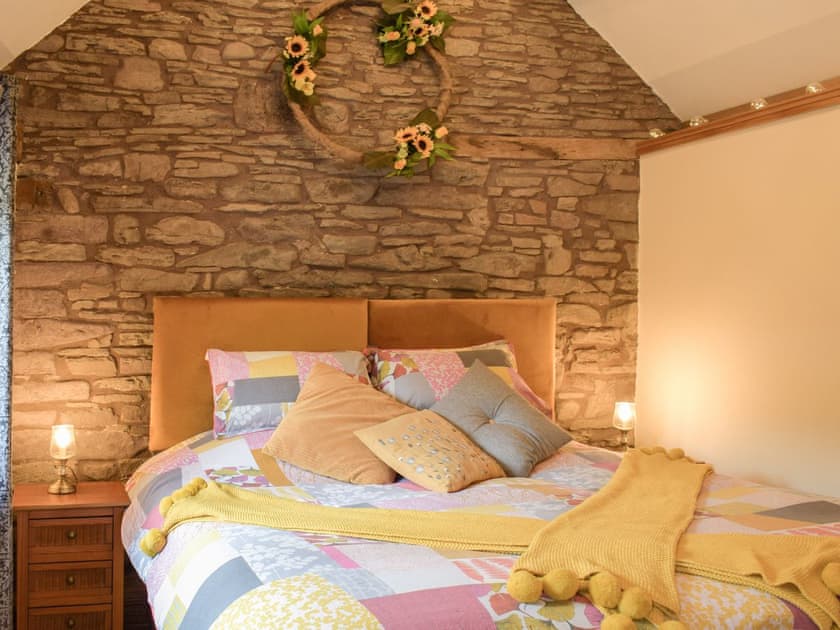 Double bedroom | East View Farm : Badgers Den - East View Farm, Westbrook