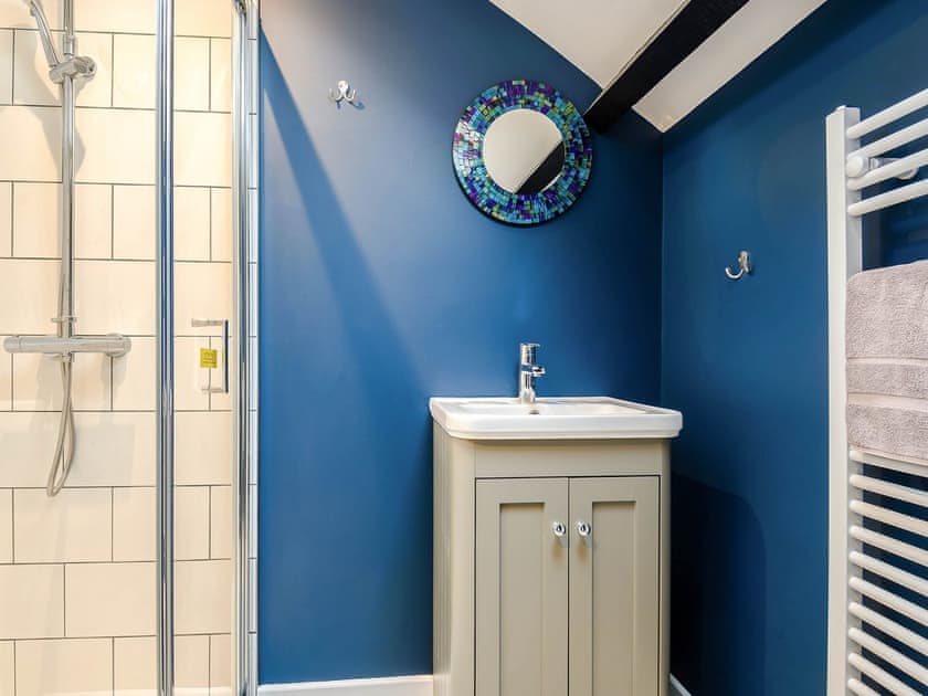 En-suite | Ty Afon, Talybont on Usk