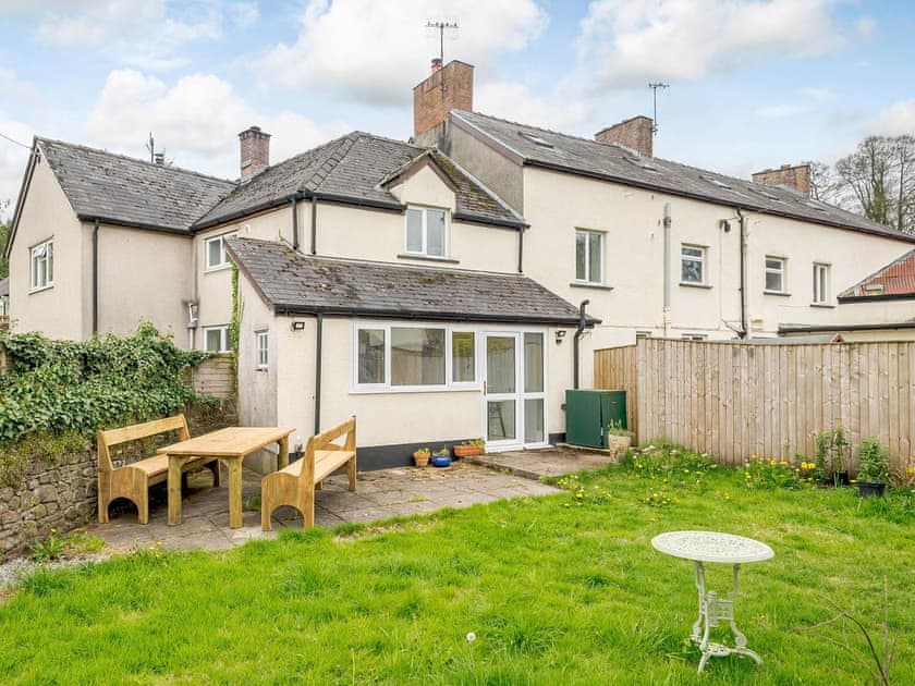 Garden | Ty Afon, Talybont on Usk