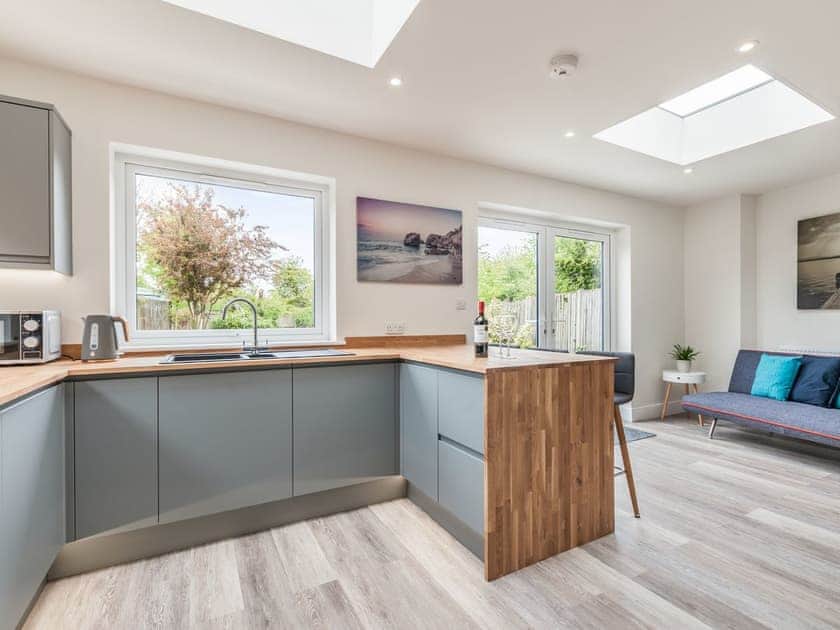 Kitchen area | Whit’s End House, Whitstable
