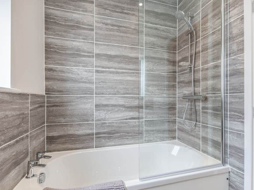 Bathroom | Whit’s End House, Whitstable