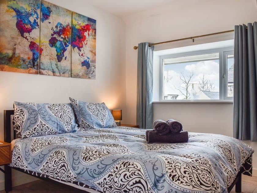 Double bedroom | Siskin Cottage - Maesydderwen Holiday Cottages, Llandeilo