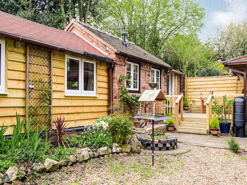 Exterior | Woodcarver’s Cottage, Spring Village