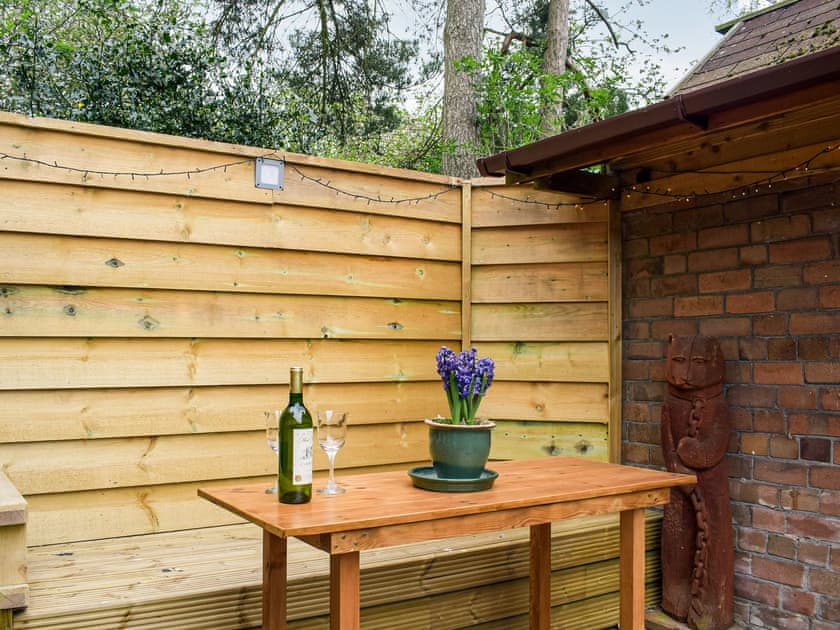 Decking | Woodcarver’s Cottage, Spring Village