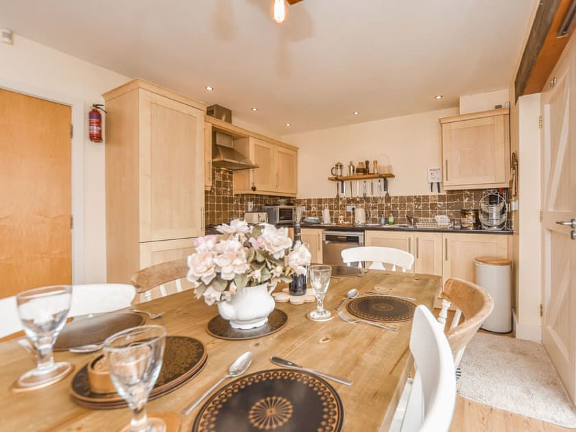 Kitchen | Coach House Mews, Matlock Bath