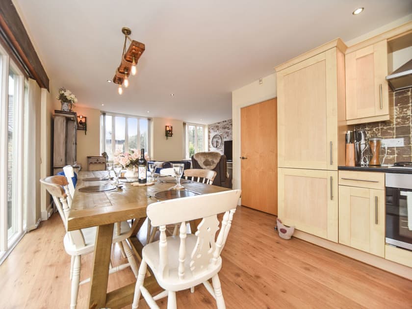 Kitchen | Coach House Mews, Matlock Bath