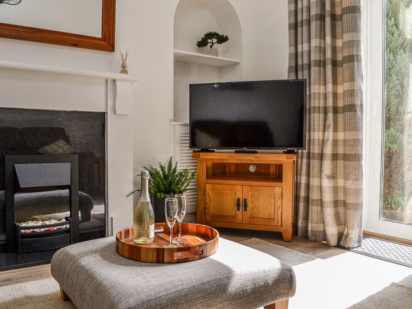 Living room | Dezzy’s, Montrose