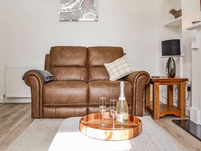 Living room | Dezzy’s, Montrose