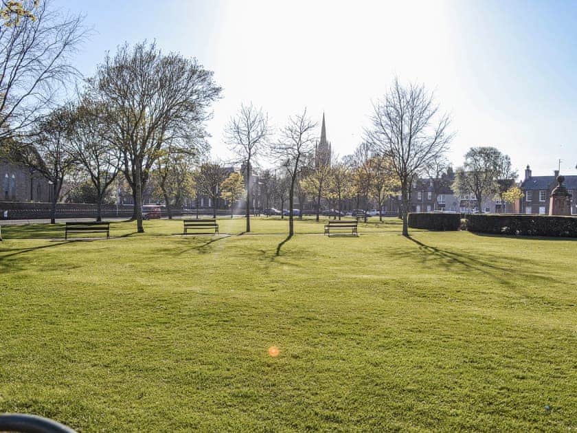 Surrounding area | Dezzy’s, Montrose