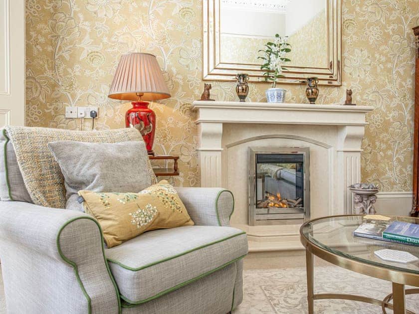 Living area | Apartment 2 Muntham, Torquay