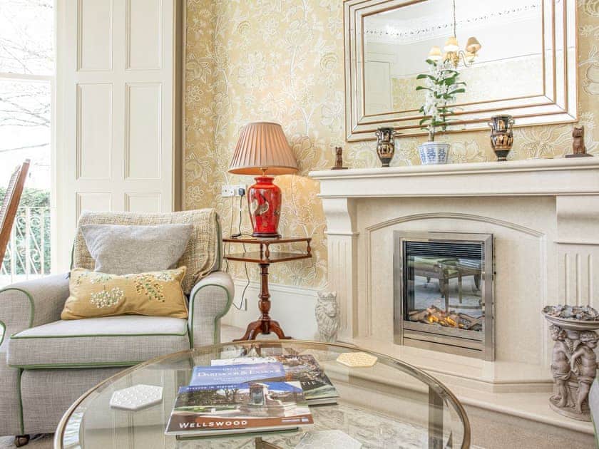 Living area | Apartment 2 Muntham, Torquay