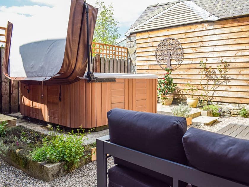 Outdoor area | Wheelwright Cottage, Clunbury