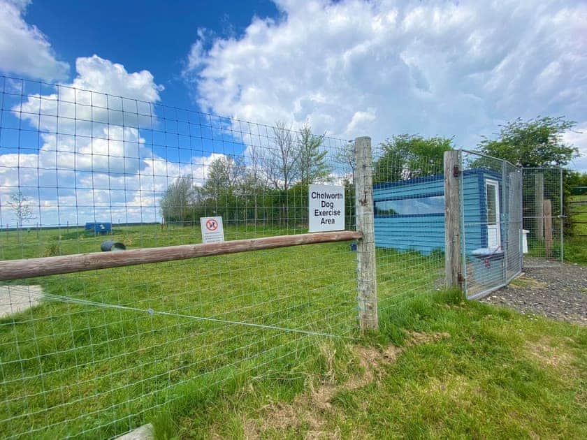 Surrounding area | Chelworth Shepherds Huts , Cricklade