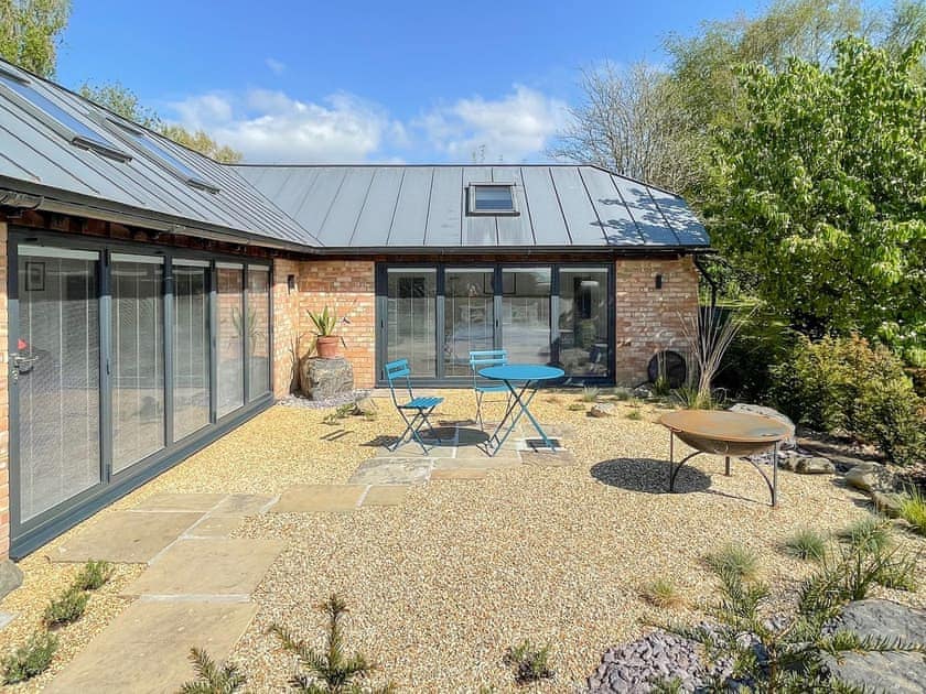 Exterior | The Hen House, Goodwood