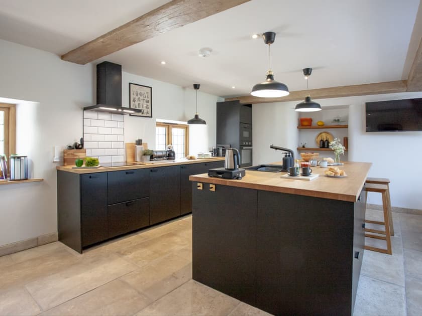 Kitchen area | Keepers Lodge, Knowstone