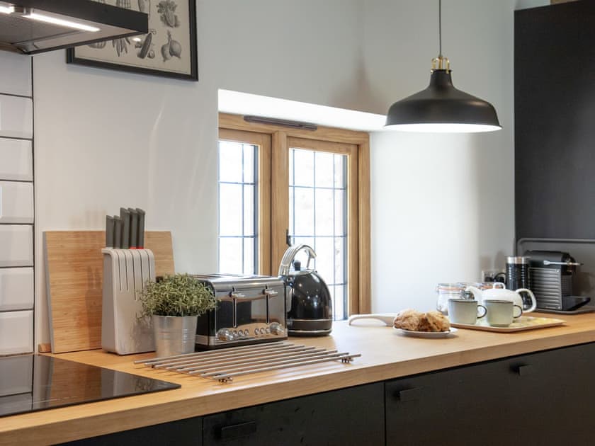Kitchen area | Keepers Lodge, Knowstone