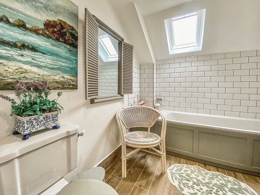 Bathroom | Caroline Cottage, Warminster