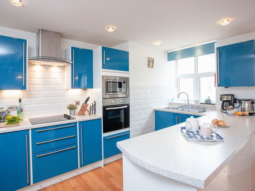 Kitchen area | Lower Stables Apartment - Meadfoot Bay, South Devon