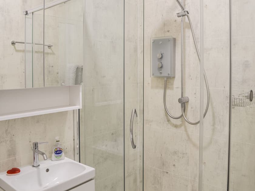 Shower room | Riverside Cottage, Blair Atholl