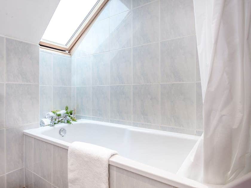 En-suite | Longa House, Gairloch