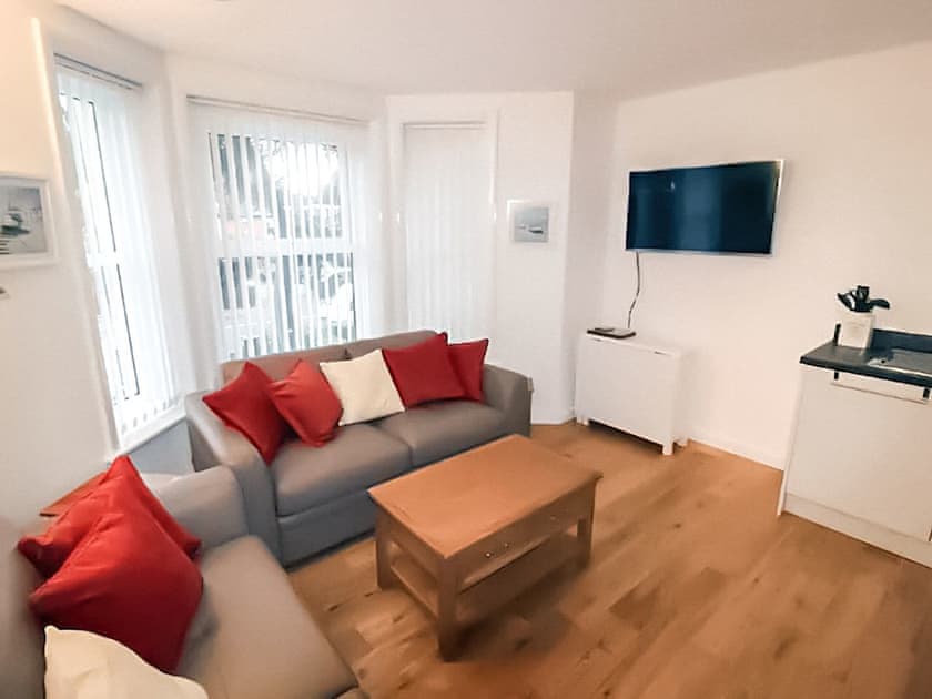Open plan living space | 8 Palm, Bournemouth