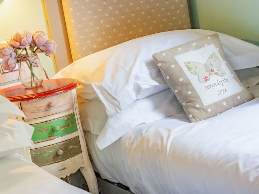 Twin bedroom | Serendipity, Sutton-on-the-Forest near York