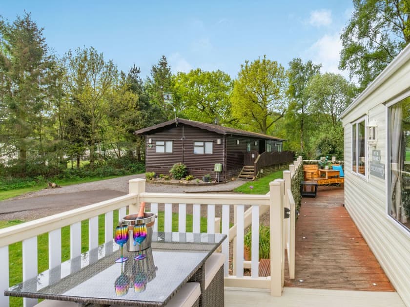 Decking | Serendipity, Sutton-on-the-Forest near York